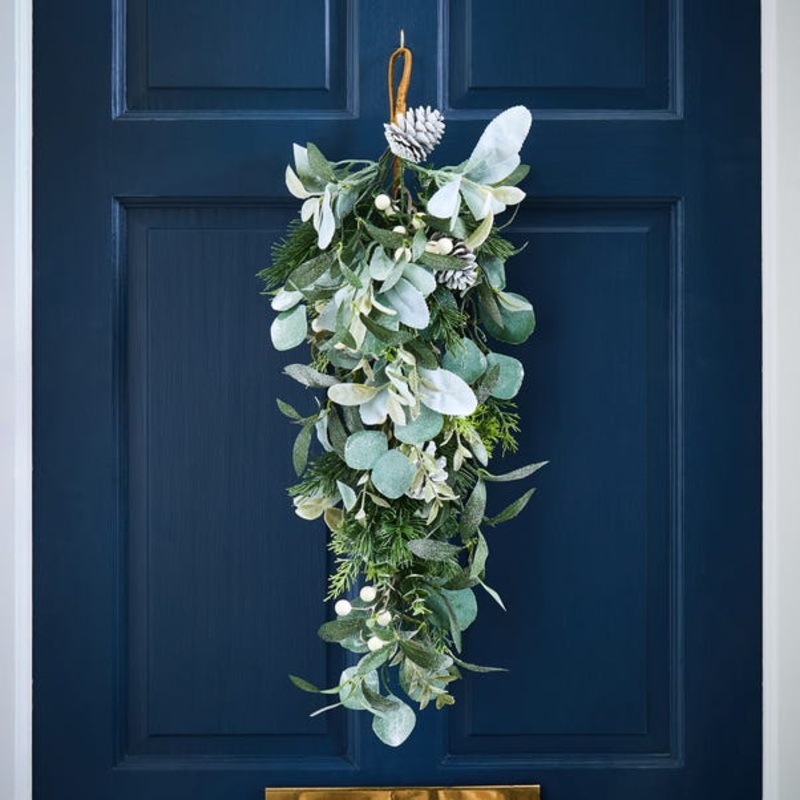 Artificial White Berry & Eucalyptus Swag