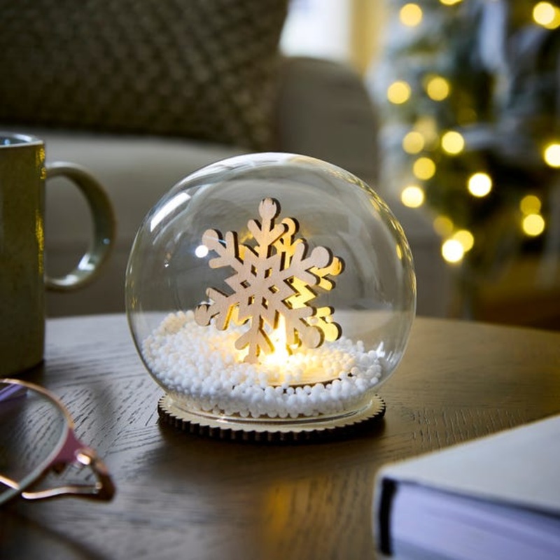 Snowflake Light Up Snow Globe