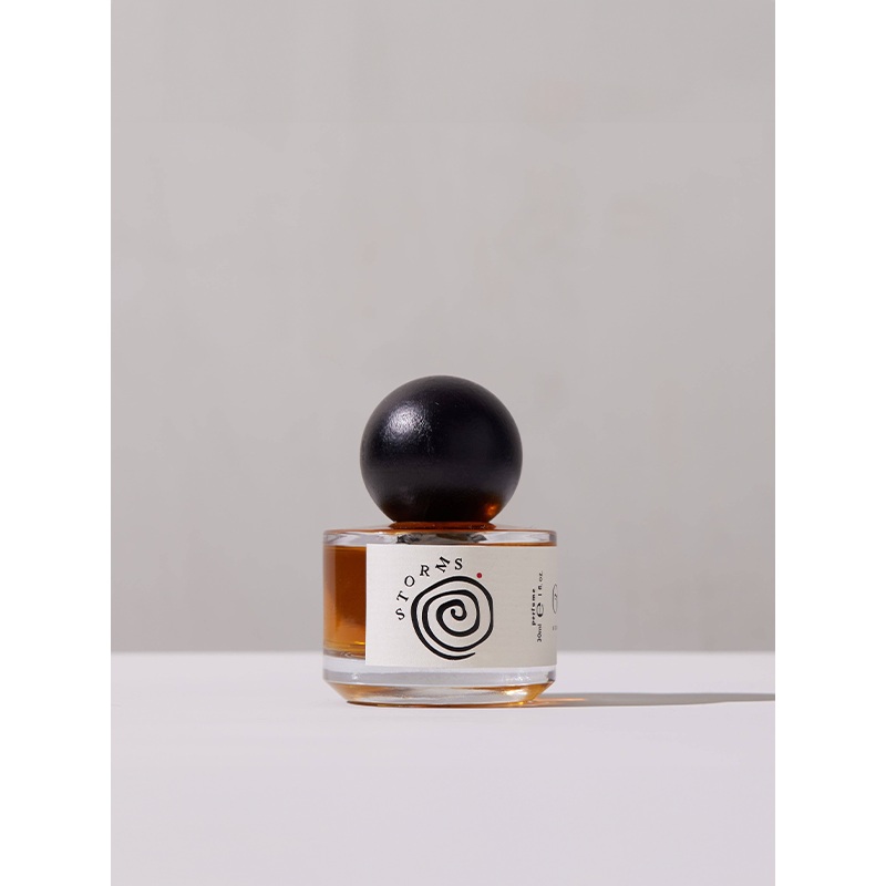 Storms Perfume: 30 ml