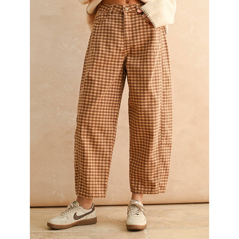 Mini Checker Pattern Barrel Pants: Camel/Chestnut