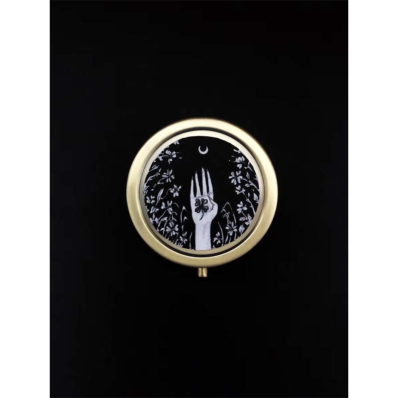 Solid Perfume: Banshee