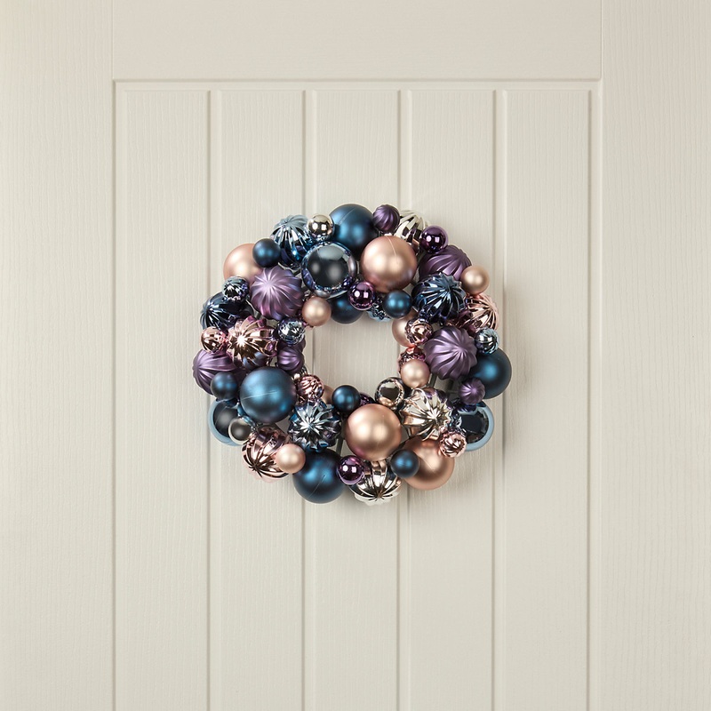 30cm Bauble Christmas wreath – Blue & Purple