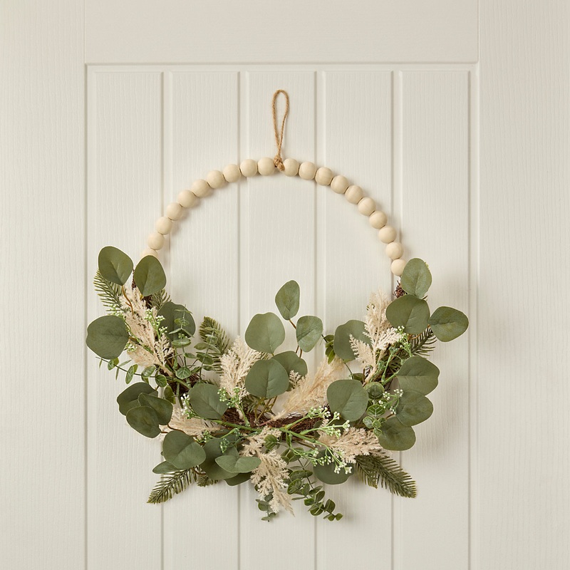 50cm Natural Christmas wreath with Beads – Green