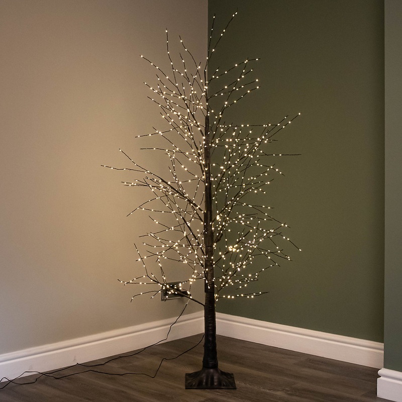 5ft (1.5m) Light up Black Micro Dot Christmas Tree with 900 Static & Twinkling Warm White LEDs