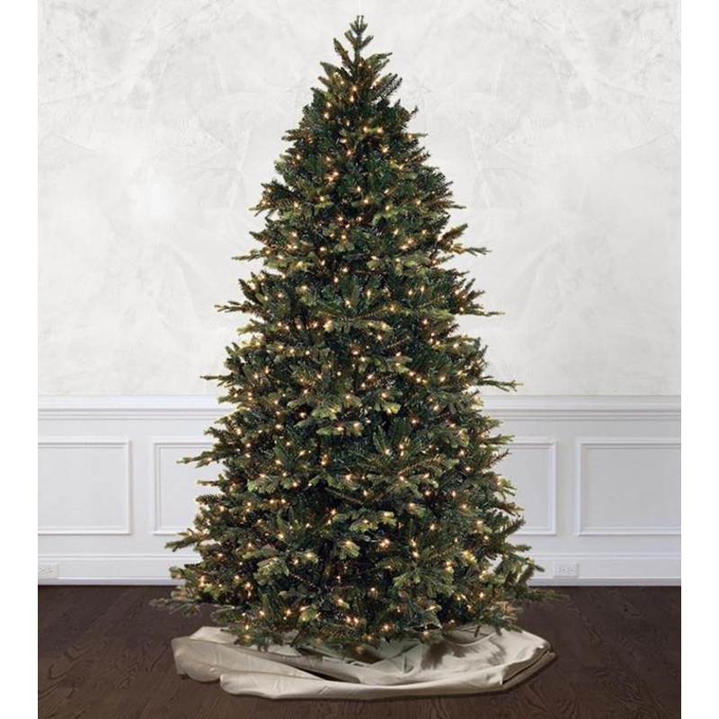 9′ Deluxe Geneva Fir Tree – Clear
