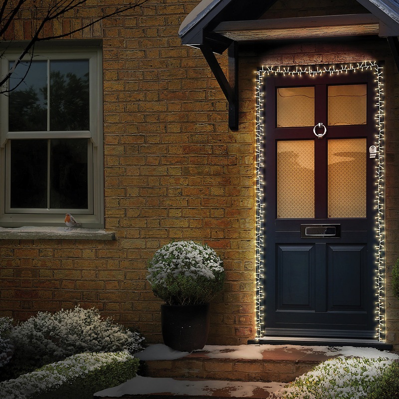 5.5m Warm White Christmas garland